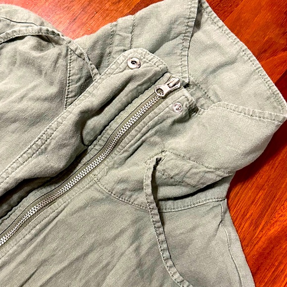 Green lightweight jacket, convertible sleeves, longer length, M - Picture 5 of 12